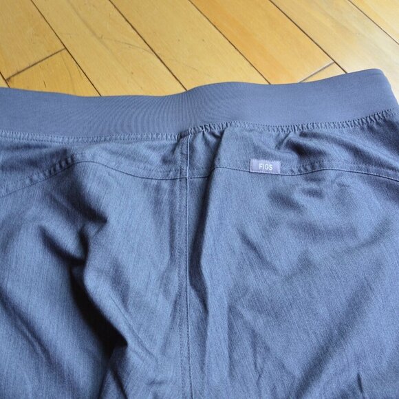 Figs Graphite Gray Kade Cargo Scrub Pants Size M/P - Picture 11 of 11